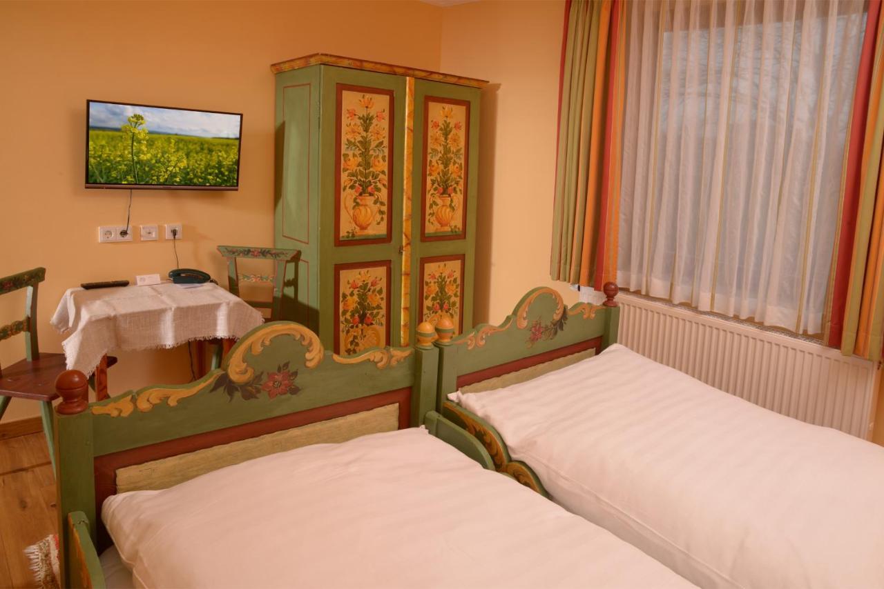 Landgasthof Haueis Marktleugast Экстерьер фото